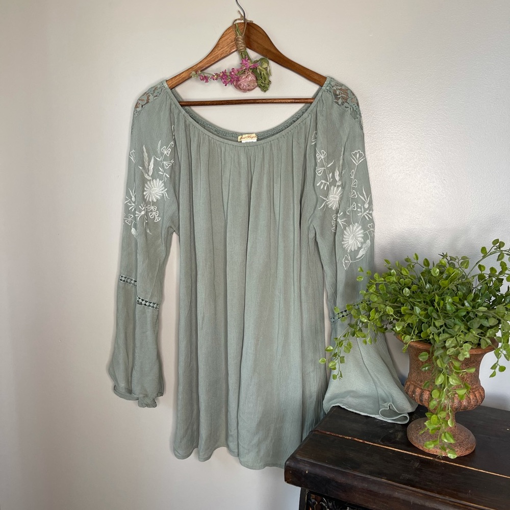 Sweet Magnolia Flowy Top